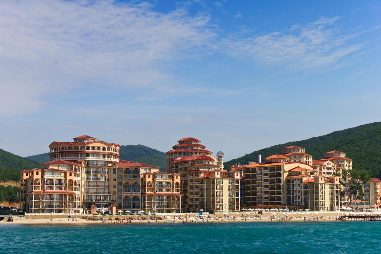 Menada Andalusia Apartments Elenite Buitenkant foto