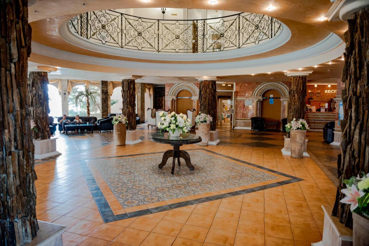 Menada Andalusia Apartments Elenite Buitenkant foto